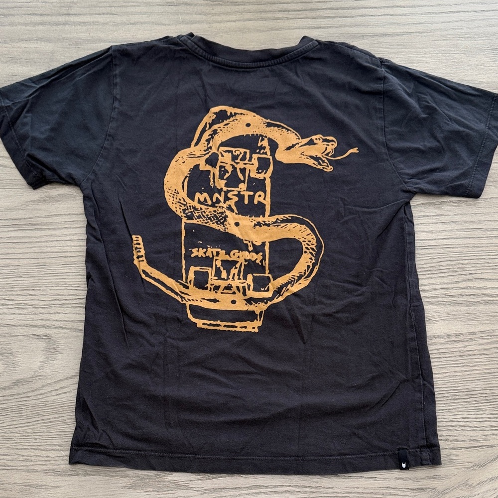 Munster kids (sz10) That’s Snake Tee - Picture 4 of 6